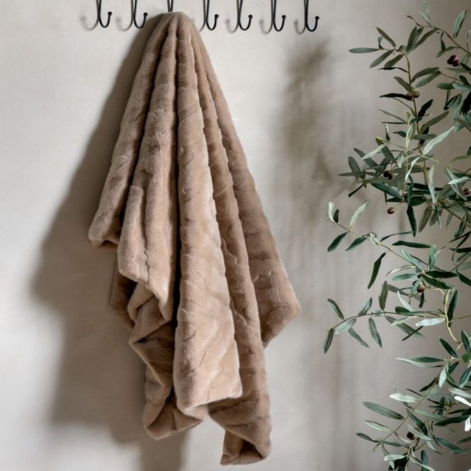 Chevron Super Soft Mink Throw