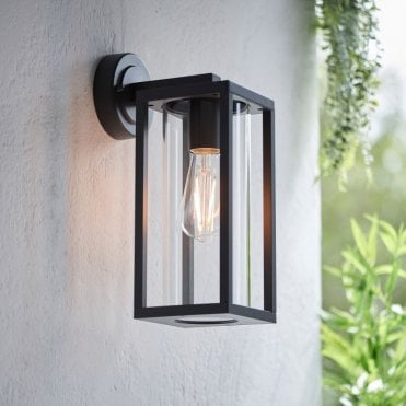 Hamden Outdoor Light