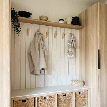 Solid Oak Floating shelf