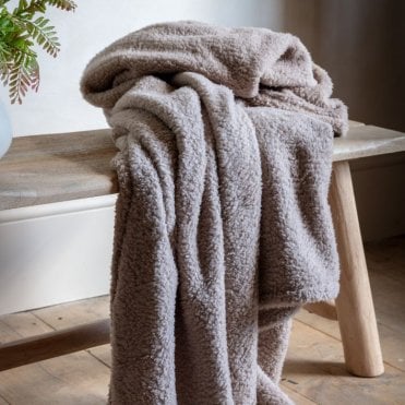 Teddy Fleece Throw